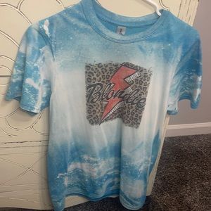 Custom Bleach Blondie Shirt size small